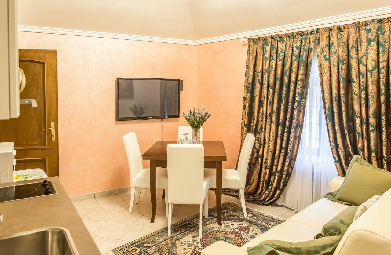 Villa Hasi Poreč Extérieur photo